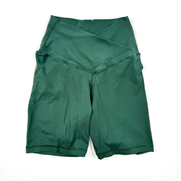 OFFLINE by Aerie Pants - OFFLINE by Aerie Women's Green V Waist High Rise Bike Shorts Size